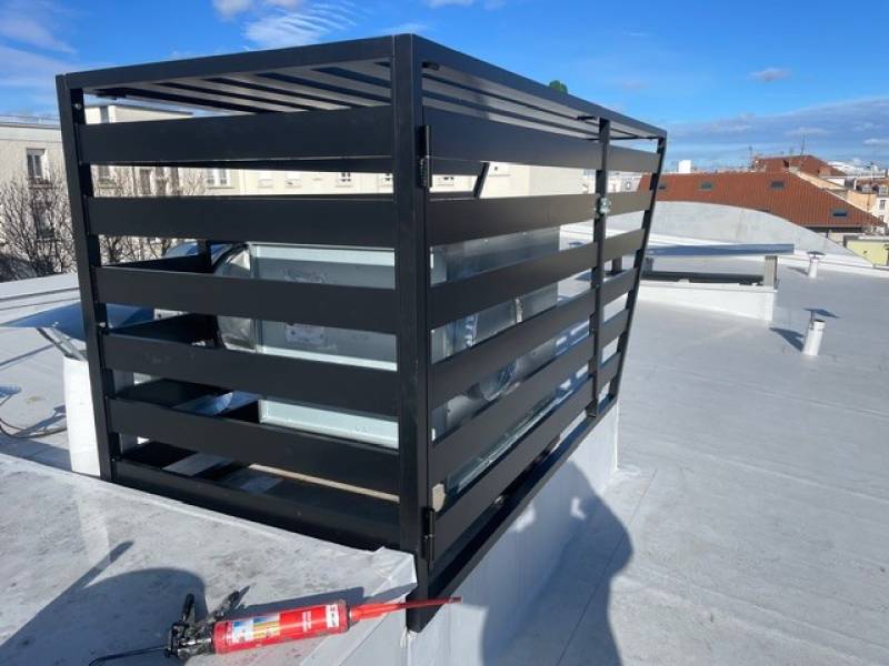 Habillage climatisation aluminium laqué Lyon 8 Rhône alpes