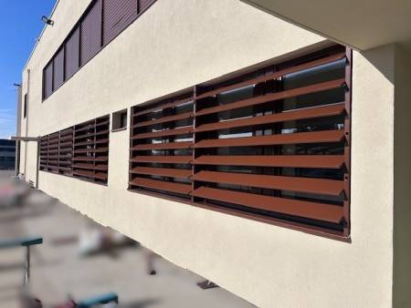 Brise soleil collège Boris Vian Saint Priest