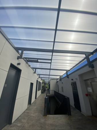 Collège Sacré Cœur - Toiture en polycarbonate au Collège Sacré Cœur 