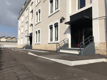Auvent d'entrée et garde corps PMR LYON Rhône Alpes.
