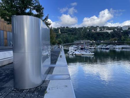 Protection et abris Inox Lyon Confluence Rhône-Alpes